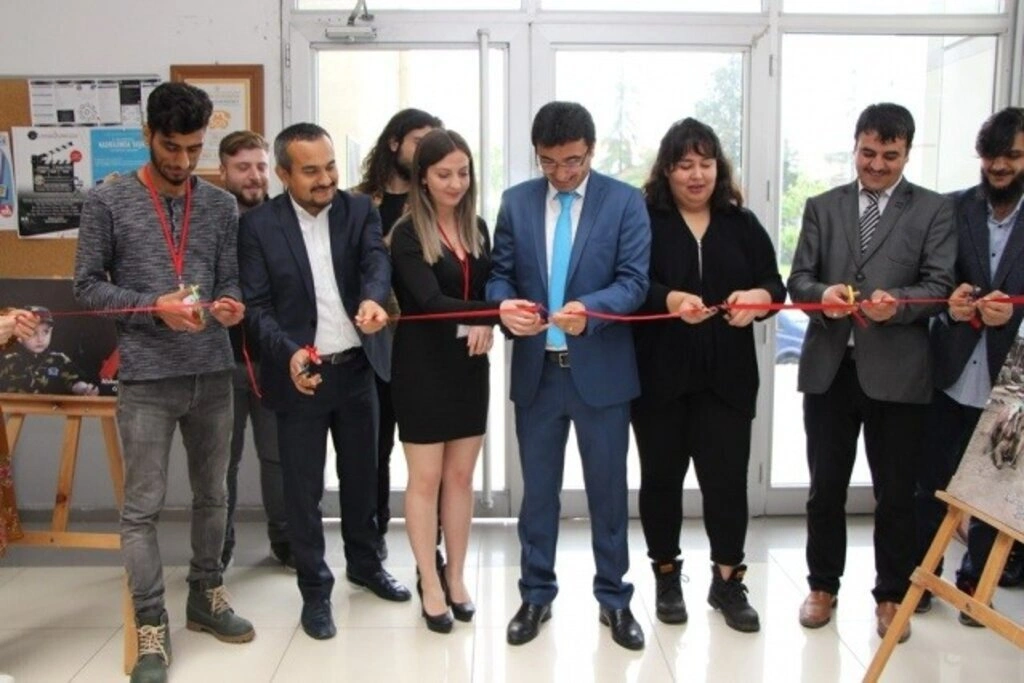 Kadrajımda Yaşam Fotoğraf Sergisi açıldı