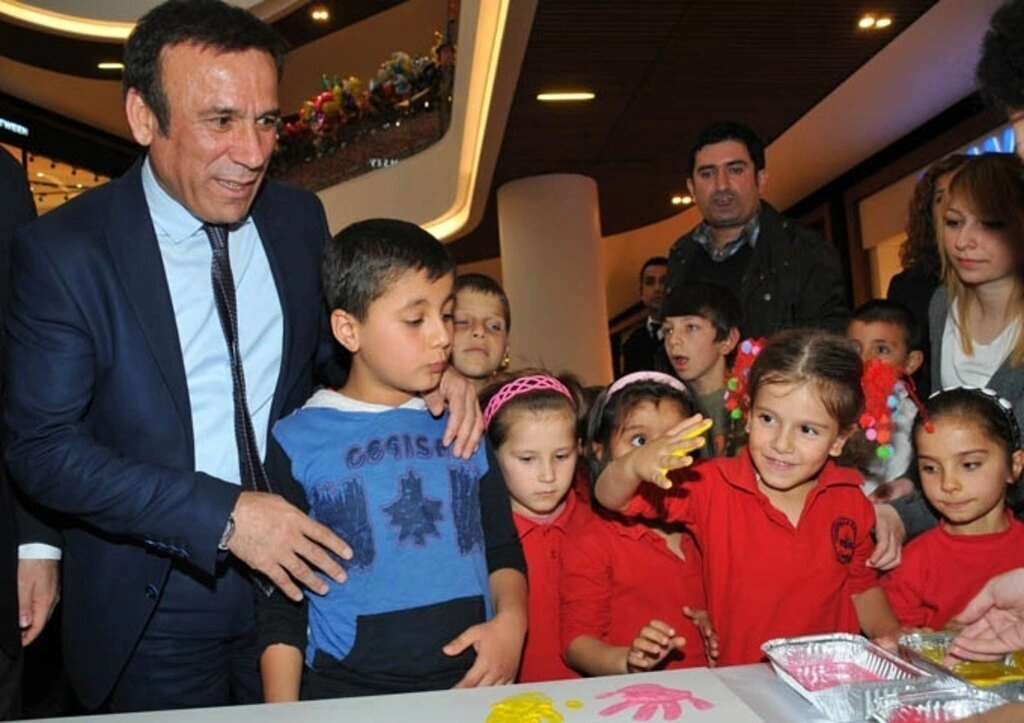 2015 Yılında 2015 Mutlu Çocuk Projesi