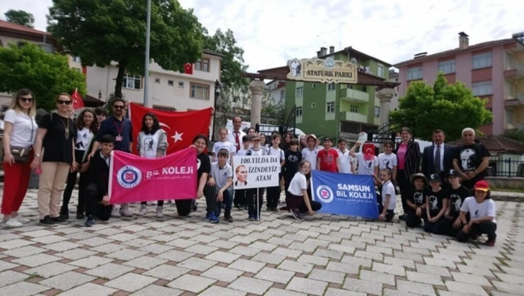 SAMSUN BİL KOLEJİ ÖĞRENCİLERİ KURTULUŞ YOLUNDAN HAVZA'YA GİTTİLER