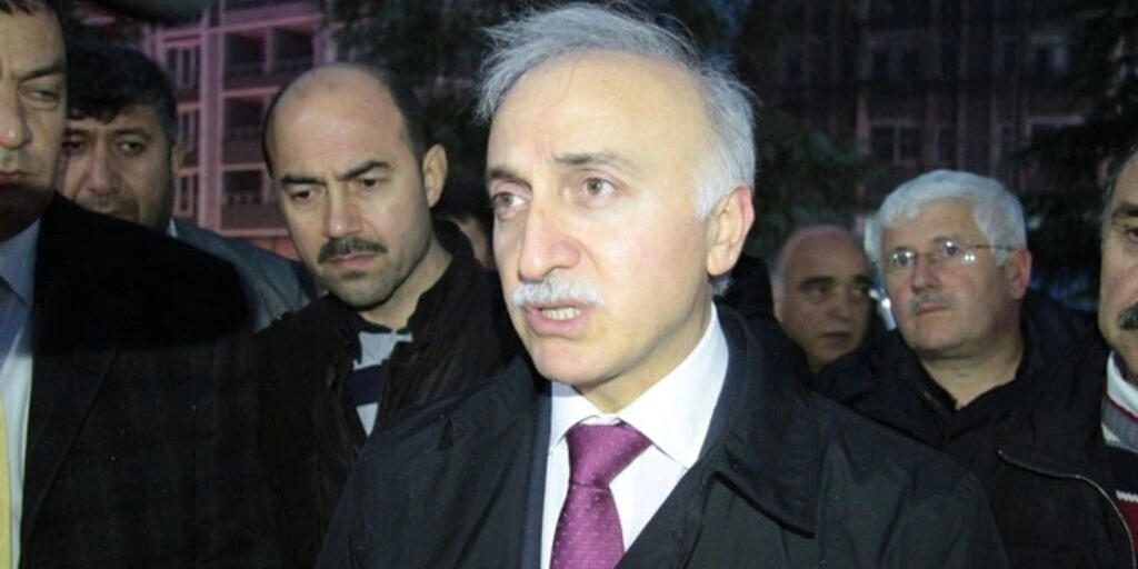 Samsun'da sağanak yağış hayatı olumsuz etkiledi, dereler taştı, su baskınları meydana geldi