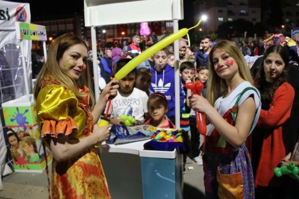 SELE SEPET TOP KANDİL COŞKUYLA KUTLANDI