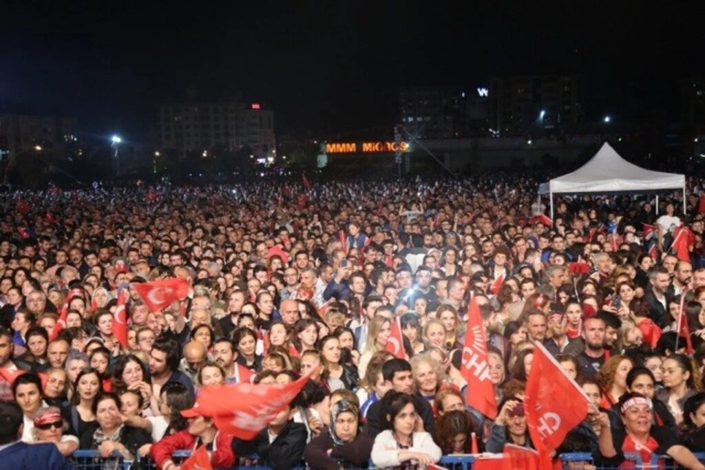 Atakum'da muhteşem 100. yıl konseri!