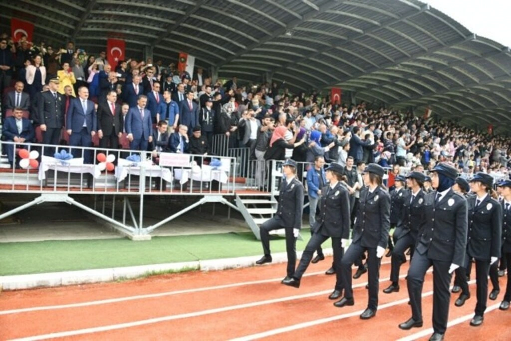 19 Mayıs Polis Meslek Yüksekokulu 17. Dönem'de 343 Genç Polis Mezun Etti
