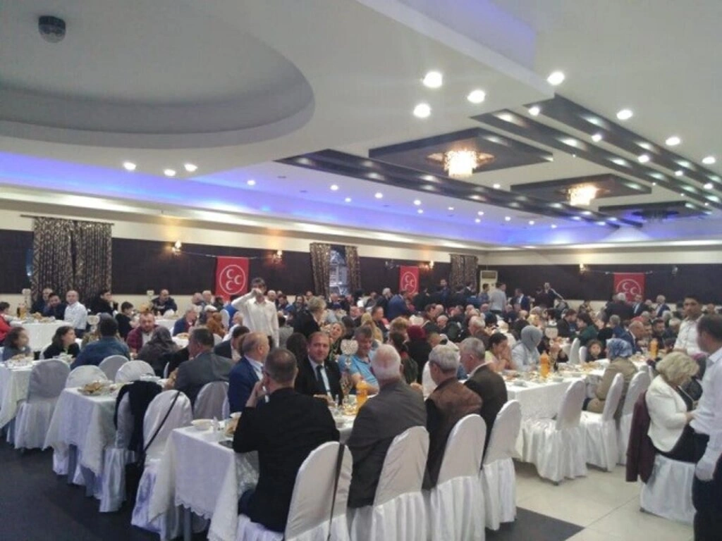 MHP Samsun İl Başkanlığı İftar Programı Fotoğrafları