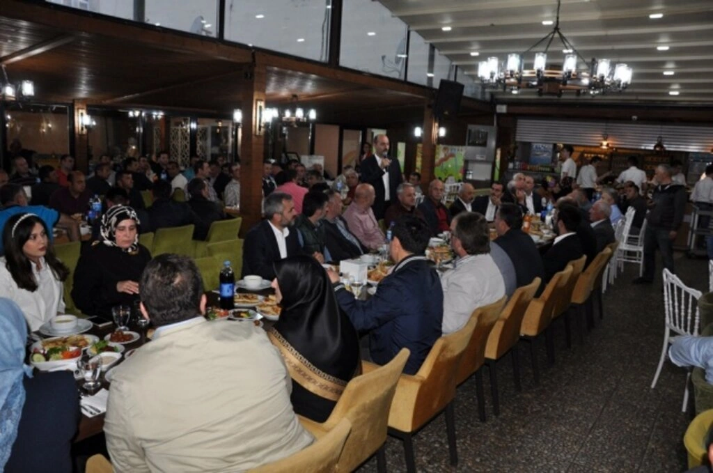 Terme belediye personeli iftarda buluştu
