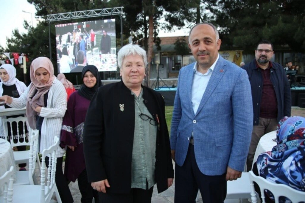Kredi Yurtlar Kurumu Genel Müdürlüğü İftar Saati