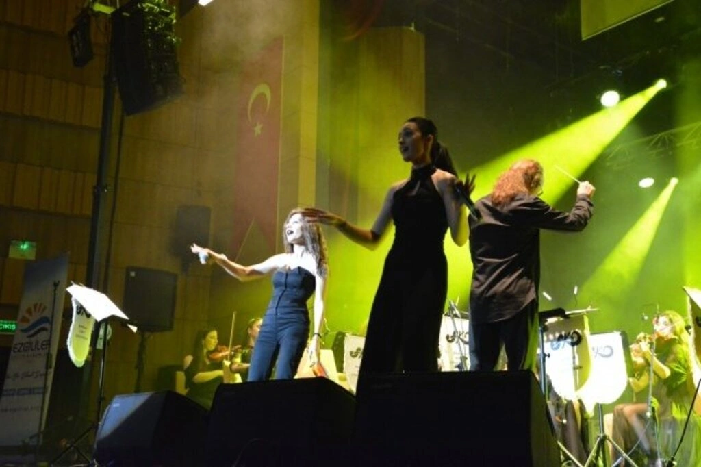 Samsun Kent Orkestrası'ndan muhteşem konser