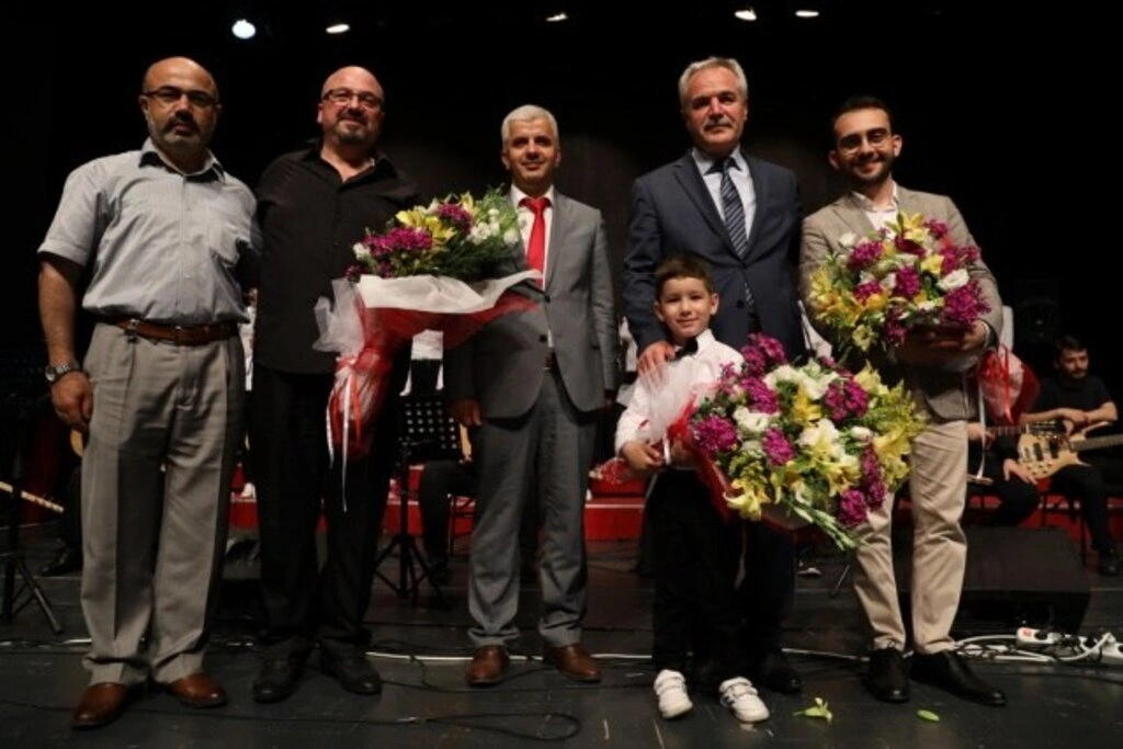 İlkadım THM Çocuk ve Gençlik Korosu kulakların pasını sildi