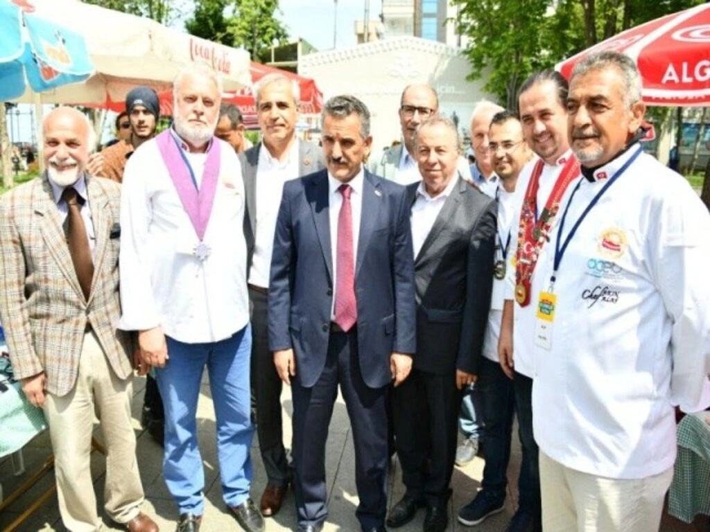 Yöresel Ot Yemekleri Festivali Samsun'da düzenlendi