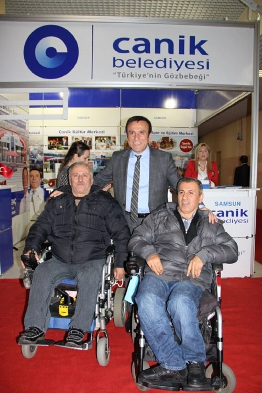 İstanbul'da düzenlenen Engelsiz Yaşam Fuarı'na Karadeniz'den katılan tek belediye olan Canik Belediyesi'nin standı büyük ilgi gördü.