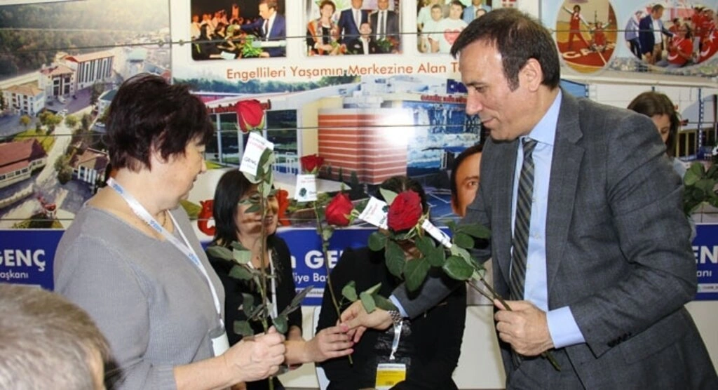 İstanbul'da düzenlenen Engelsiz Yaşam Fuarı'na Karadeniz'den katılan tek belediye olan Canik Belediyesi'nin standı büyük ilgi gördü.