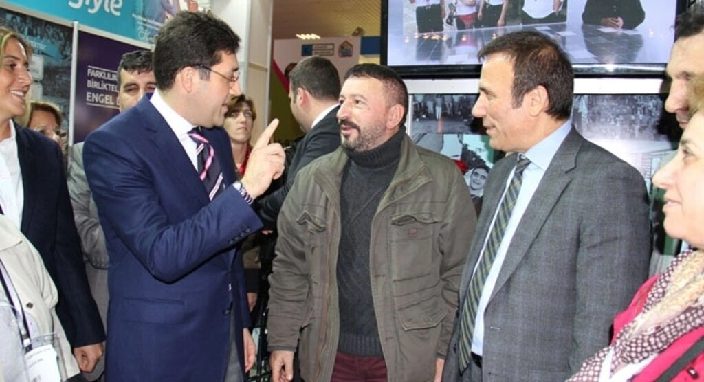 İstanbul'da düzenlenen Engelsiz Yaşam Fuarı'na Karadeniz'den katılan tek belediye olan Canik Belediyesi'nin standı büyük ilgi gördü.