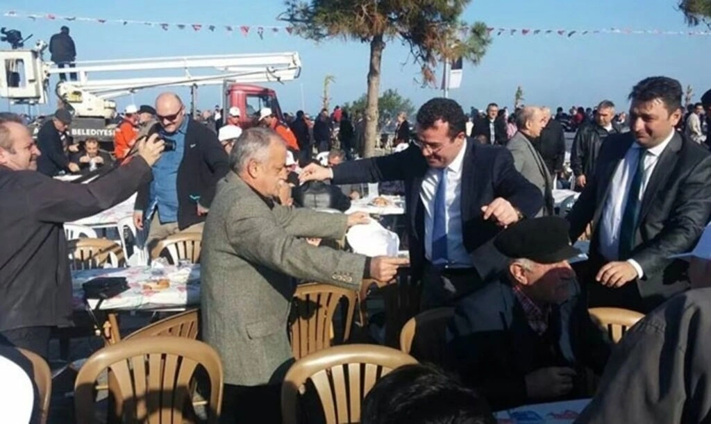 Atakum'da Hamsi festivalinde 3 ton hamsi ikram edildi