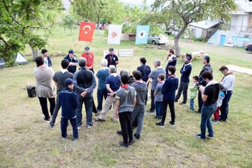 Samsun Yıldız Gençlik'ten Baba Oğul İzci Kampı