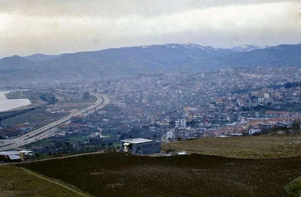 Samsun'un tarihi eski fotoğrafları - Birçok tarihi belge ve arşivlerden derlediğimiz, Samsun Limanı, Samsun Dolgu Sahası, Samsun Fuarı ve bugünlerde yıkımı