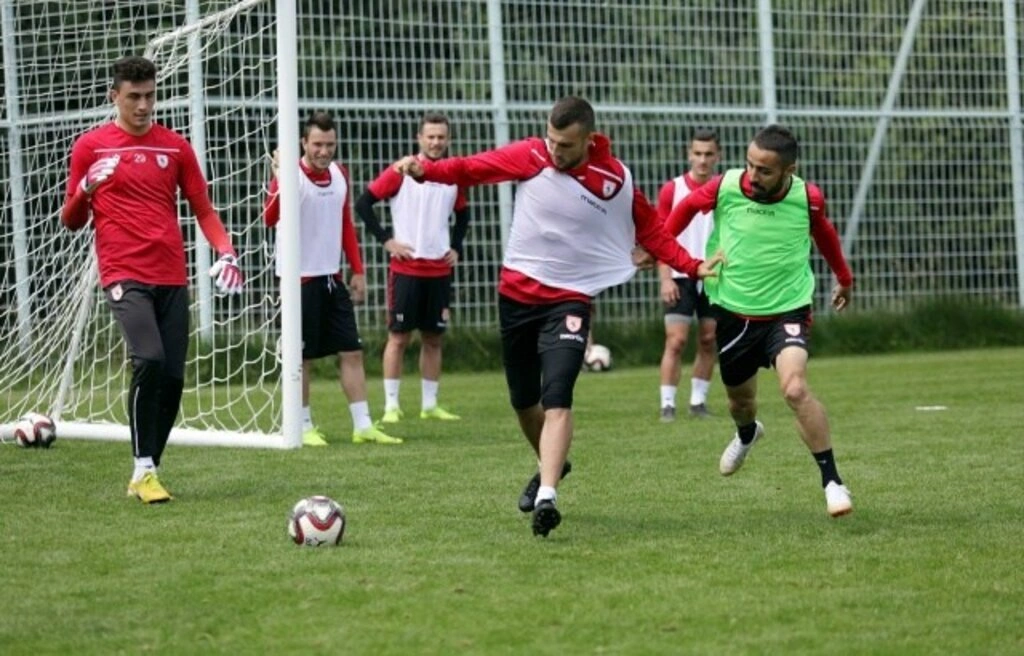 Samsunspor'un temposu ve hırsı, teknik heyetten alkış aldı