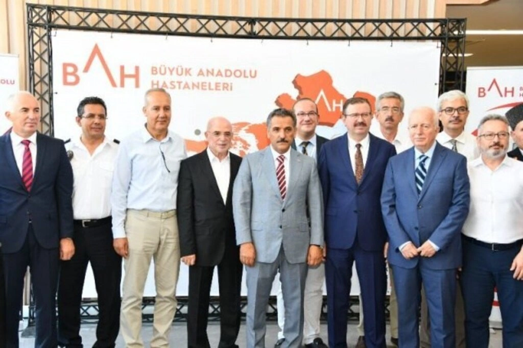 Büyük Anadolu Hastaneleri yeni hizmet binası tanıtılıyor