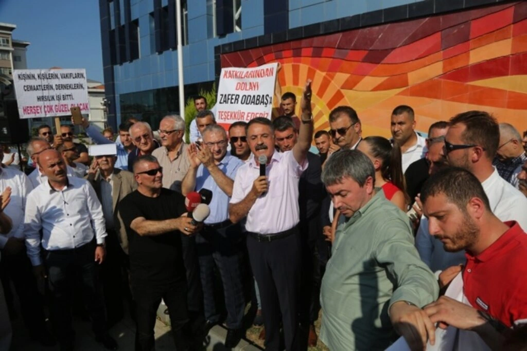 Atakum Belediye Başkanı Cemil Deveci'ye destek eylemi
