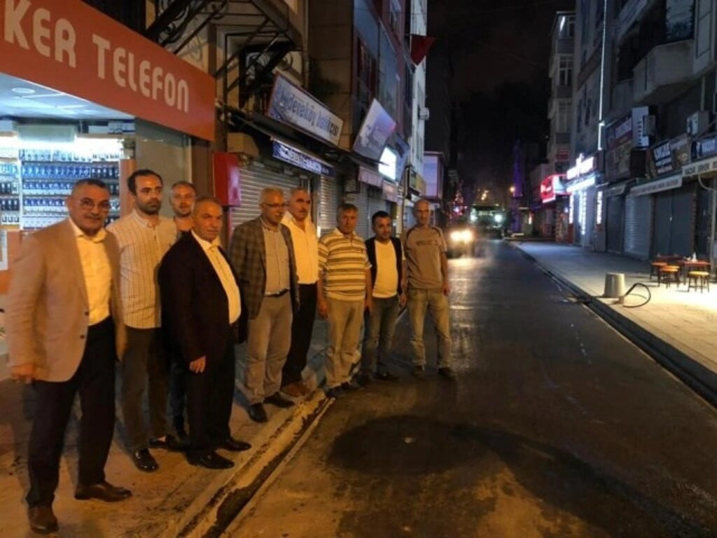 İlkadım'da sokak ve caddeler modern görünüm kazanıyor