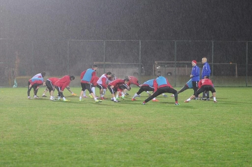 Samsunspor ilk hazırlık maçını Antalya'da Orduspor ile yapacak