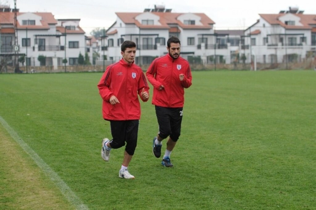 Samsunspor Antalya kampı devam ediyor