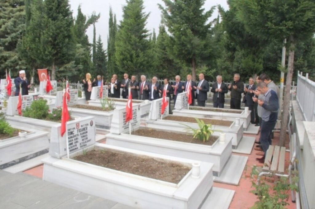 Samsun'da muhtarlardan dayanışma örneği