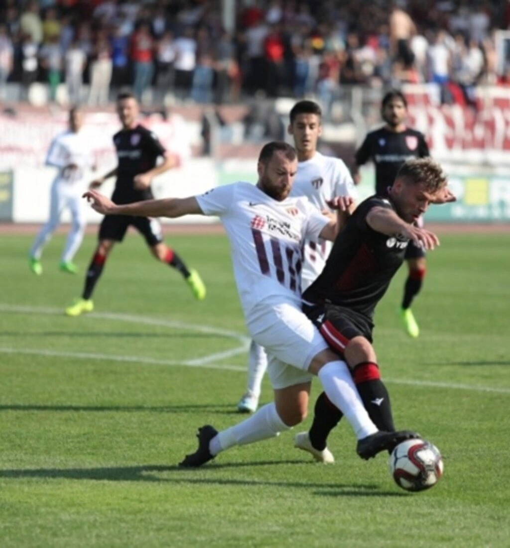 Samsunspor İnegölspor'u tek golle geçti