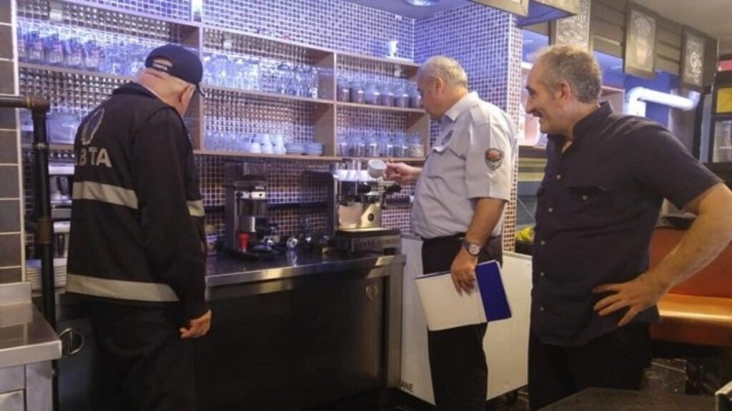 İlkadım'da Kahvehaneler ve Çay Ocakları Denetlendi