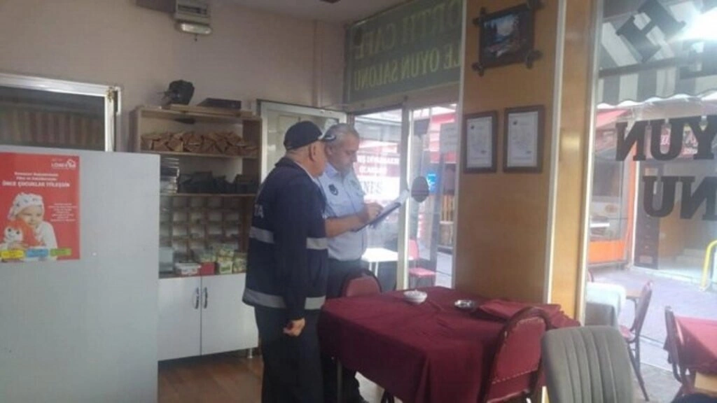 İlkadım'da Kahvehaneler ve Çay Ocakları Denetlendi