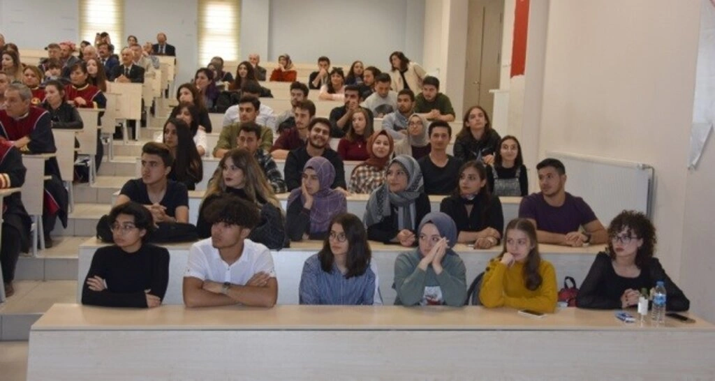 Veteriner Hekim Adayları Önlüklerini Giydi