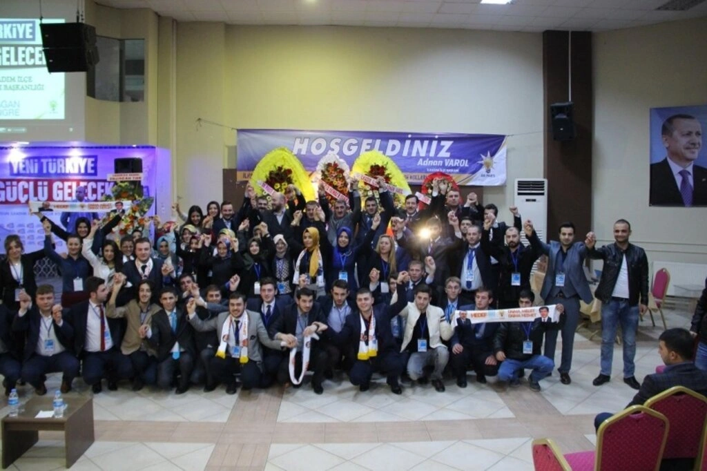 AK Parti İlkadım İlçe Gençlik Kolları 2. Olağan Kongresi