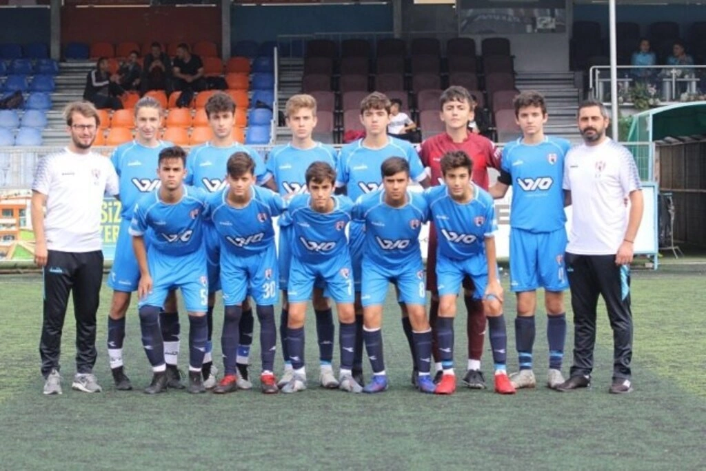 ATAKUM GRUP MAÇLARINI NAMAĞLUP LİDER TAMAMLADI