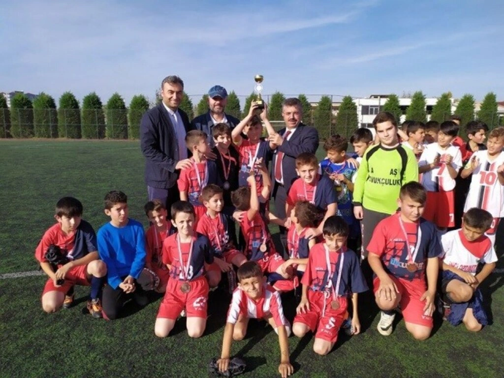 Çarşamba'da 29 Ekim Cumhuriyet kupası futbol turnuvası