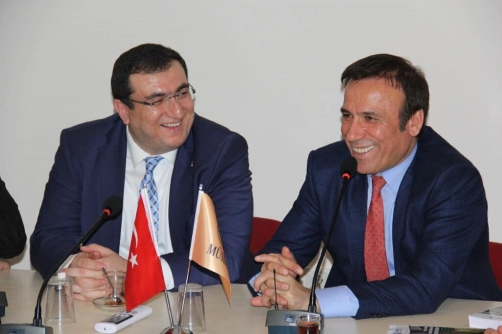 Canik Belediye Başkanı Osman Genç Sinop'ta