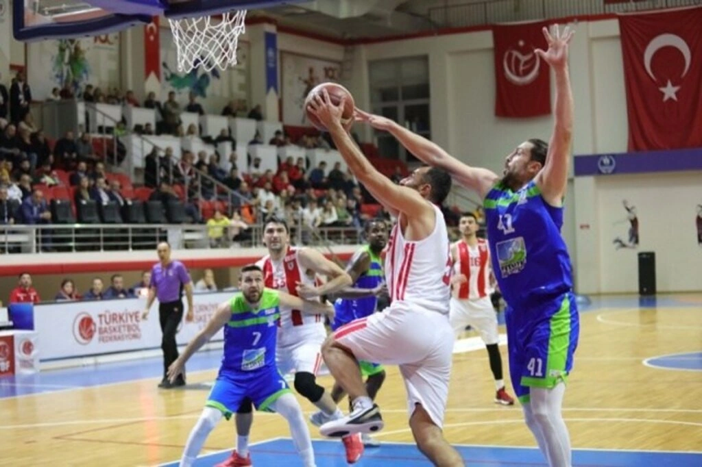 SAMSUNSPOR – LOKMAN HEKİM FETHİYE BELEDİYESPOR: 60 – 69