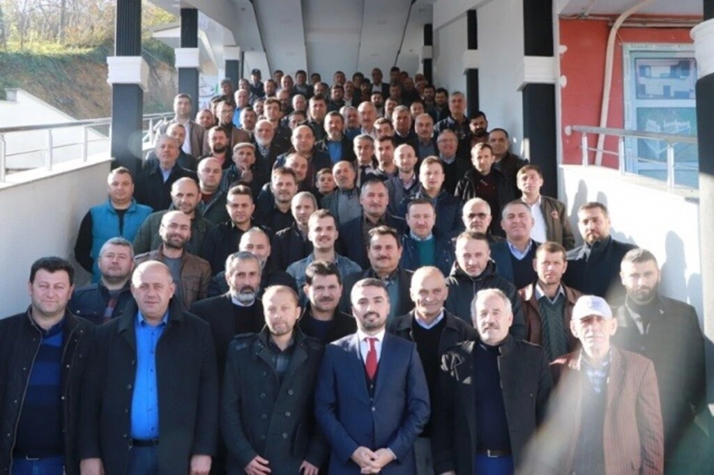 Ayvacık'ta İlçe esnafları ile istişare toplantısı