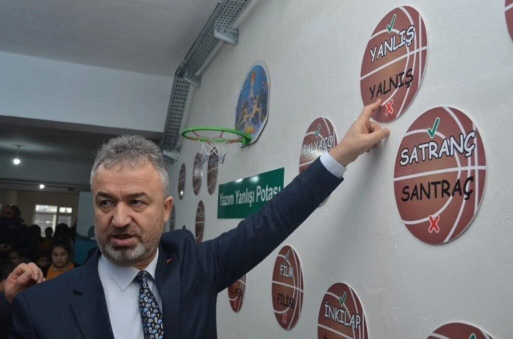 19 Mayıs'ta Türkçe Sokağı Açıldı