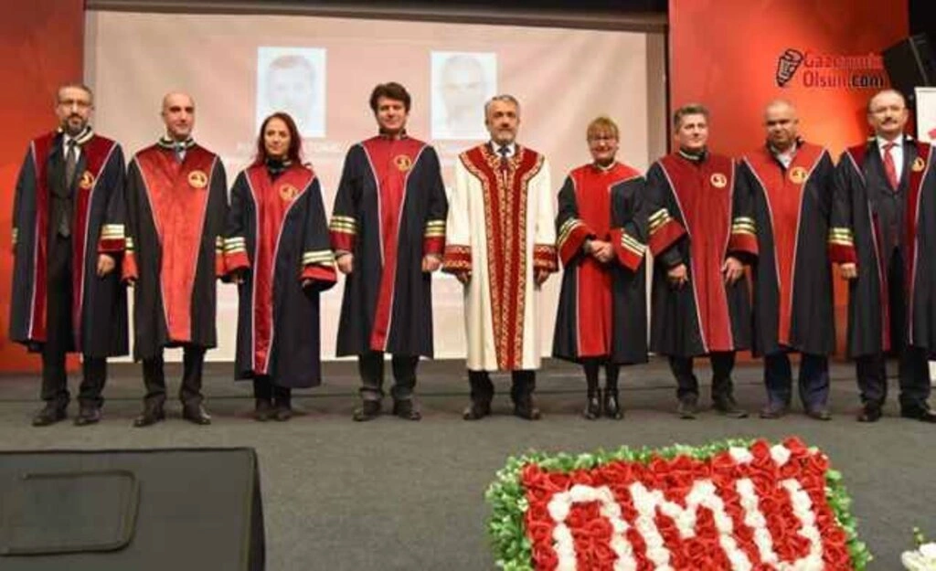 OMÜ’de Aşama Kaydeden Öğretim Üyeleri Biniş Giydi