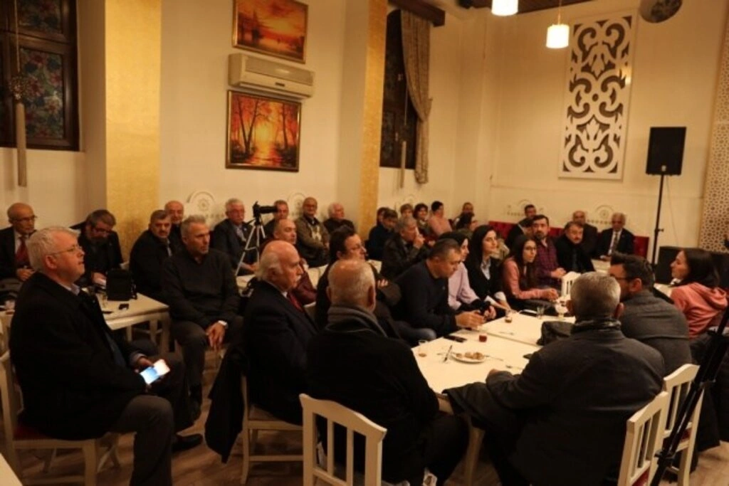 SASAD Gecesinde Aşık Atışması
