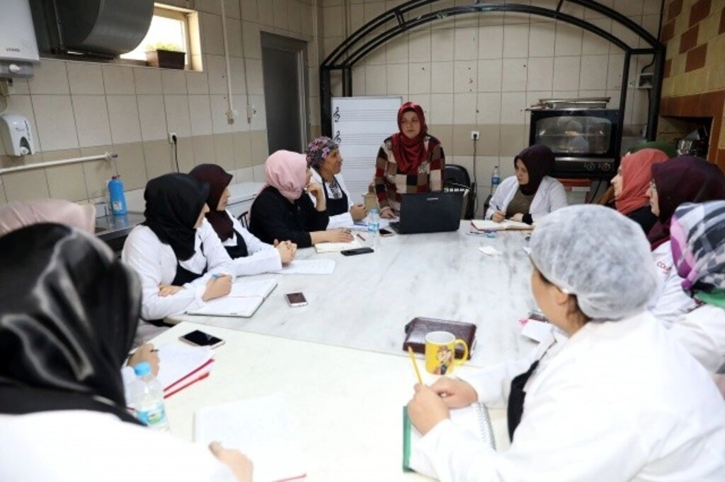 İlkadım Aşçılık Kursları Meslek Edindiriyor