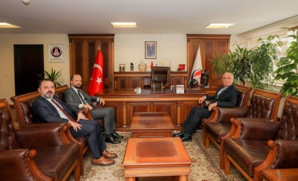 Milletvekili Yılmaz Belediye ve Teşkilatları Ziyaret Etti