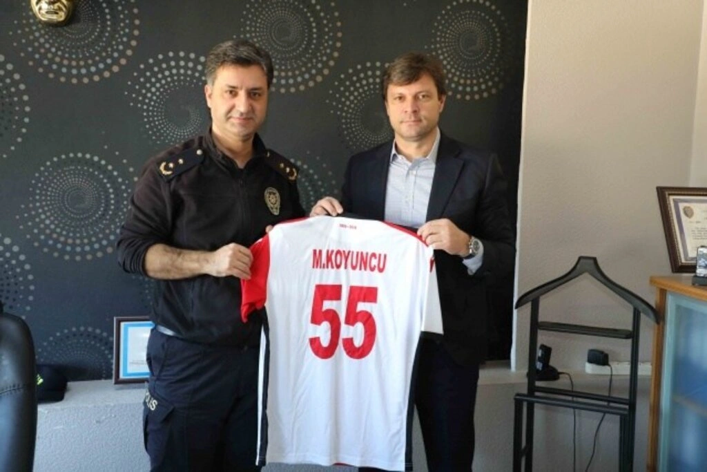 Yılport Samsunspor'dan Emniyet Müdürlüğüne Ziyaret