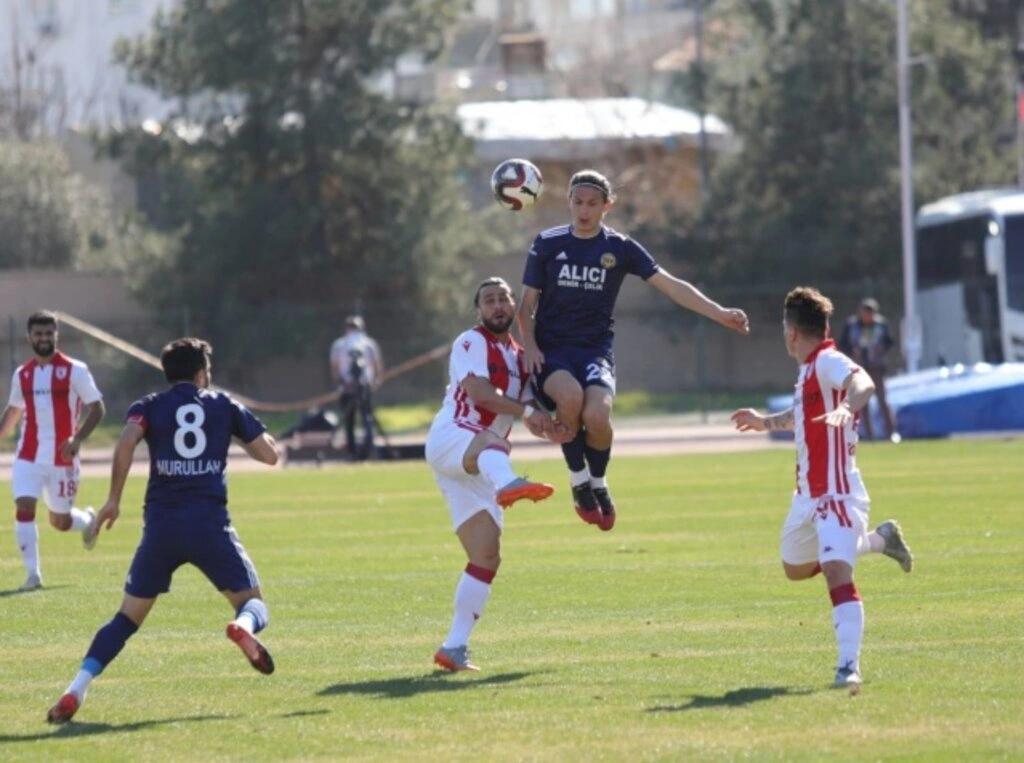 Tarsus İdman Yurdu Samsunspor Maçı Fotoğrafları
