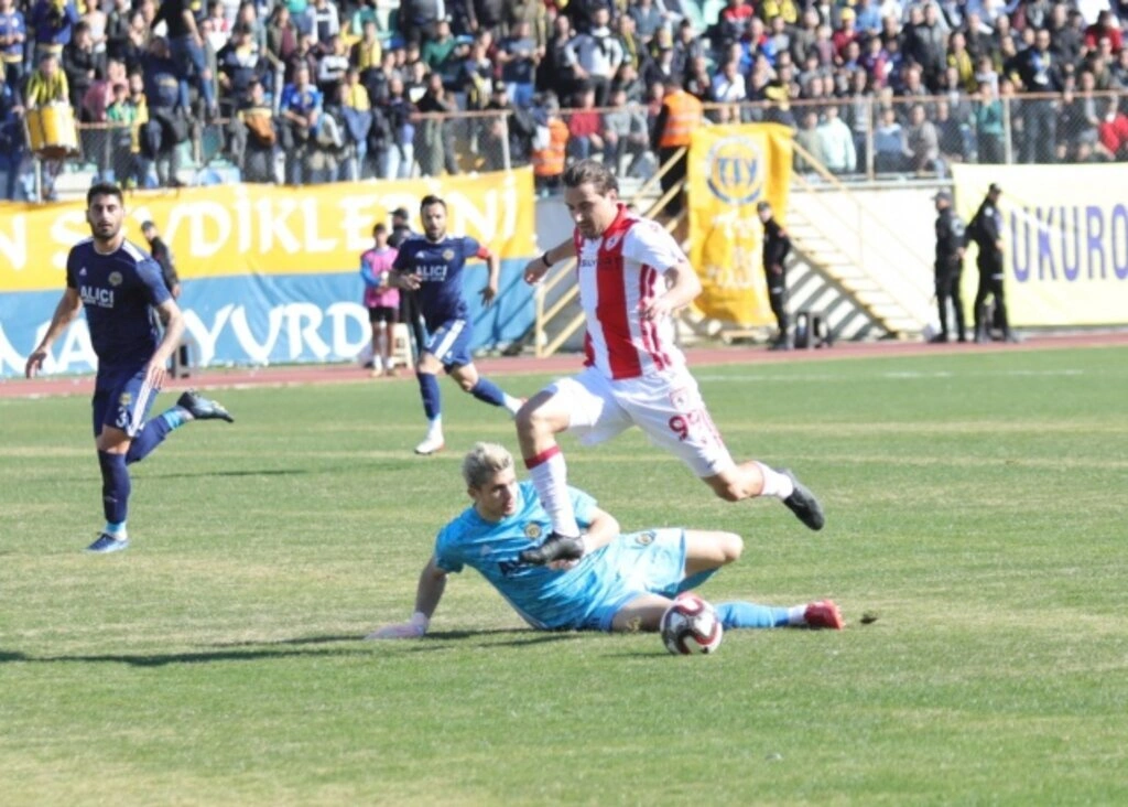 Tarsus İdman Yurdu Samsunspor Maçı Fotoğrafları
