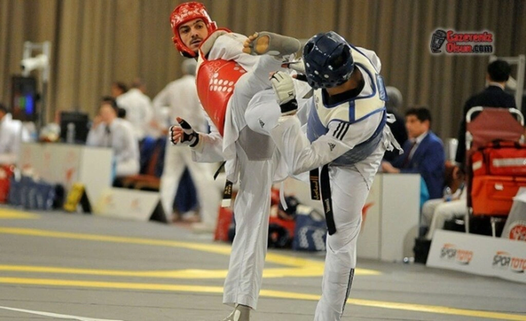 Taekwondoculardan Madalya Yağmuru