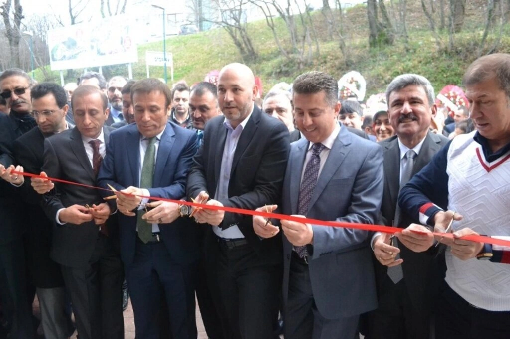 Altın Meşe Park Tesisleri dualarla açıldı