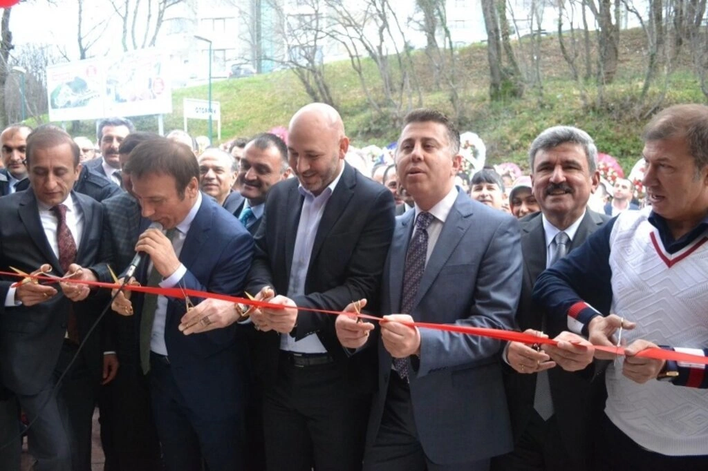 Altın Meşe Park Tesisleri dualarla açıldı
