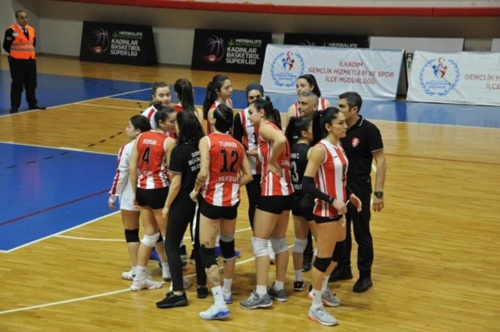 Samsun BŞB Anakent, İlbank’a mağlup oldu