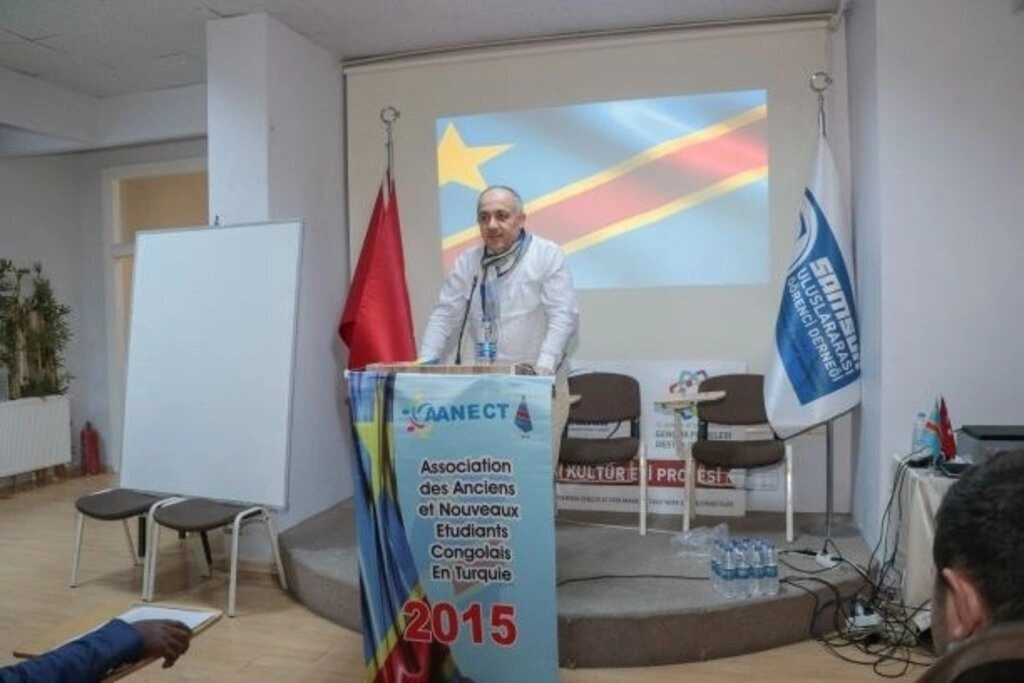 Gençlik ve Spor İl Müdürü Kongolu Öğrencilerle