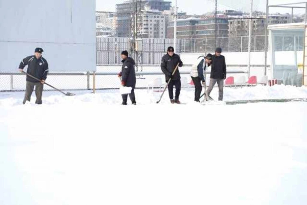 Nuri Asan'dan Kar Manzaraları